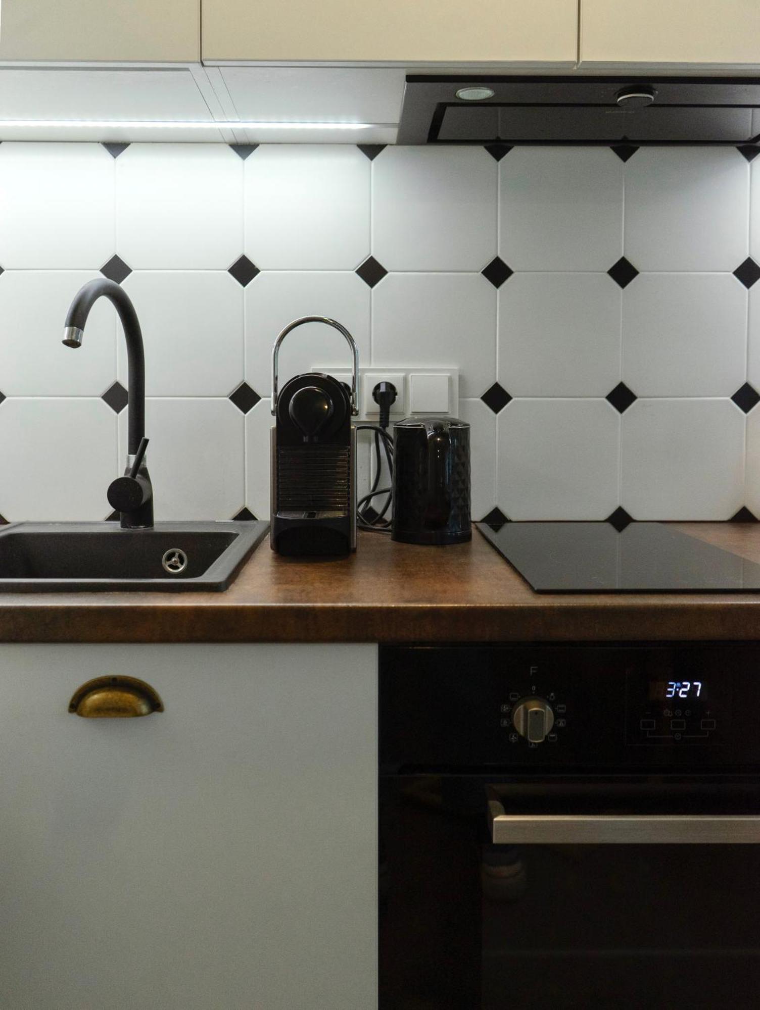 Petite City Centre Apartment Siauliai  Ngoại thất bức ảnh